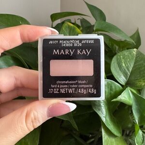 Mary Kay Chromafusion® Blush in Juicy Peach